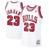 Sofisticato Stupendo Michael Jordan Chicago Bulls 1997/98 Hardwood Classics Authentic Jersey White/Black/Scarlet